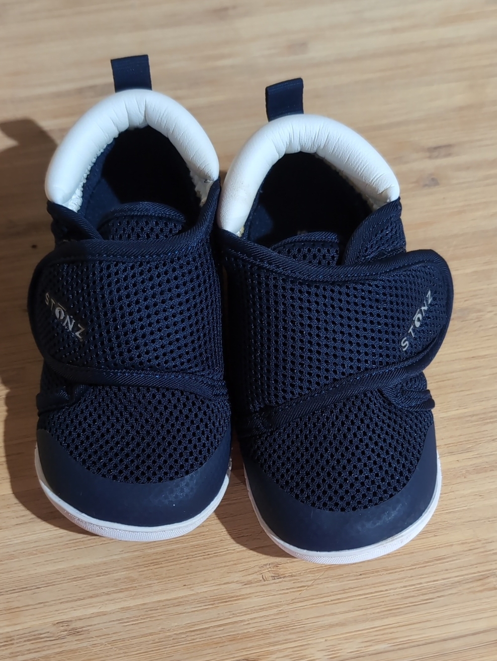Stonz Original Cruiser Shoes 2-3Y Kids Mesh Hook-and-Loop Sneakers